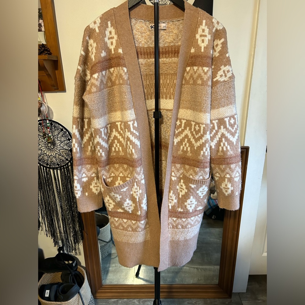 SO Tan and Cream Printed Cardigan, EUC, size Medium